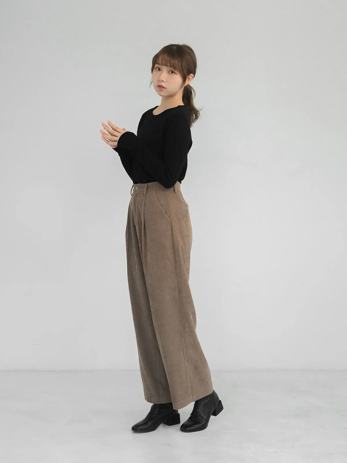 Arya Corduroy Straight Leg Pants*