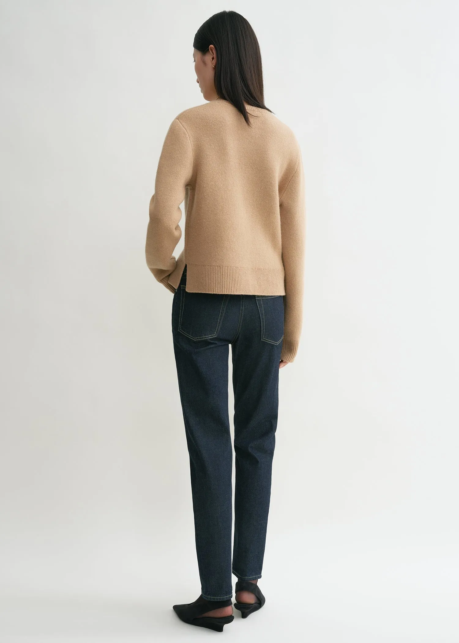 Cropped crew-neck knit camel