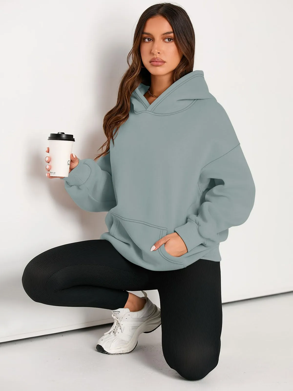 EFAN Women's Hoodies Oversized Sweatshirts Pullover Fleece Sweaters Long Sleeve Winter Fall Outfits Fashion Y2k Clothes