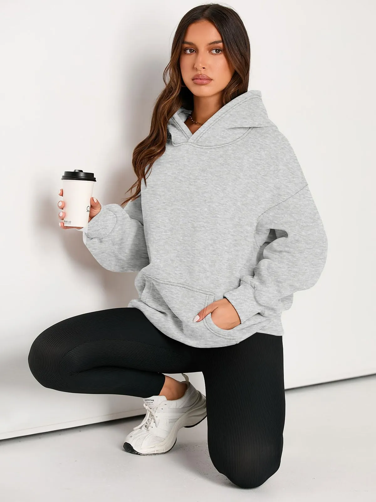 EFAN Women's Hoodies Oversized Sweatshirts Pullover Fleece Sweaters Long Sleeve Winter Fall Outfits Fashion Y2k Clothes