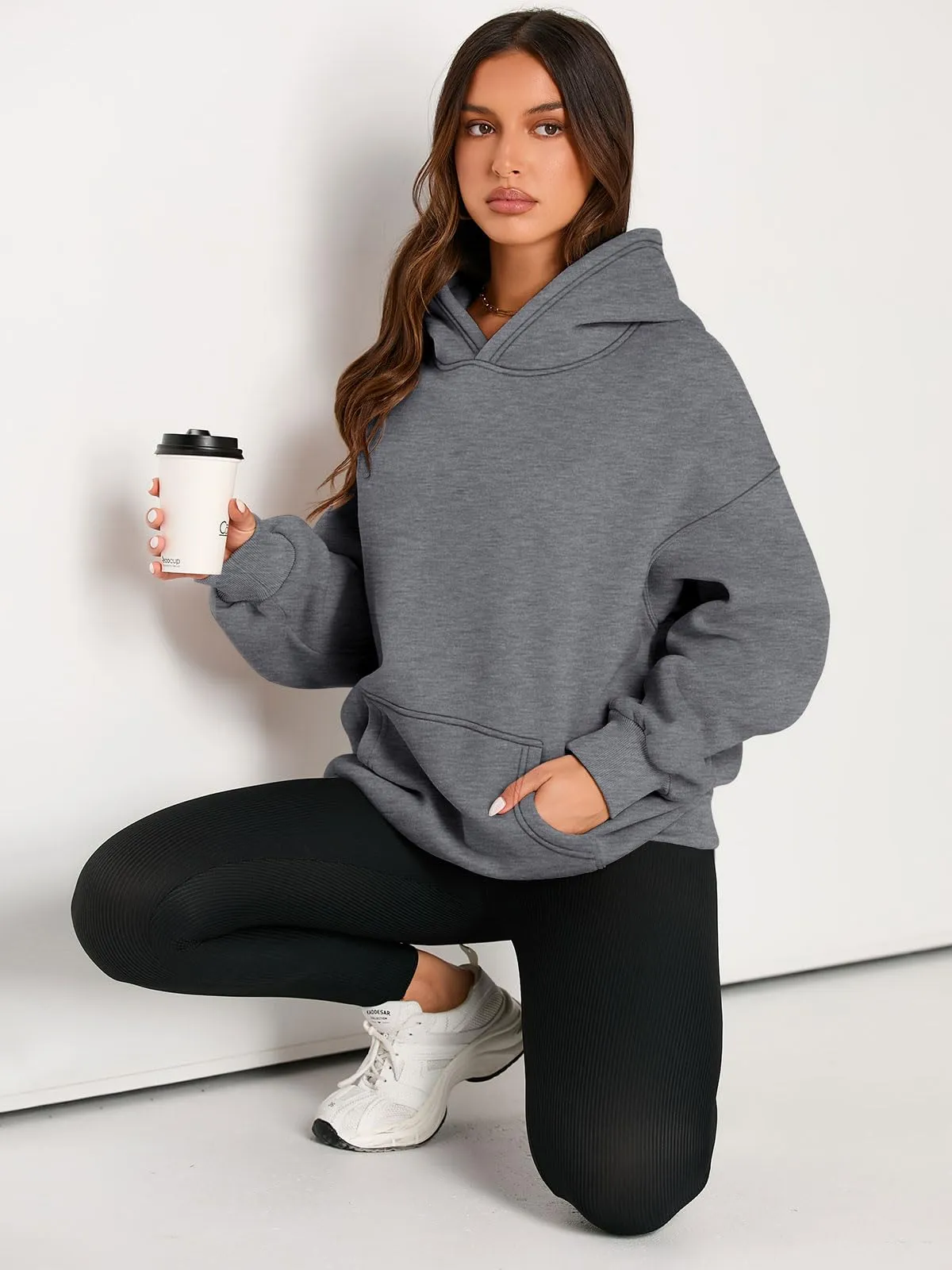 EFAN Women's Hoodies Oversized Sweatshirts Pullover Fleece Sweaters Long Sleeve Winter Fall Outfits Fashion Y2k Clothes