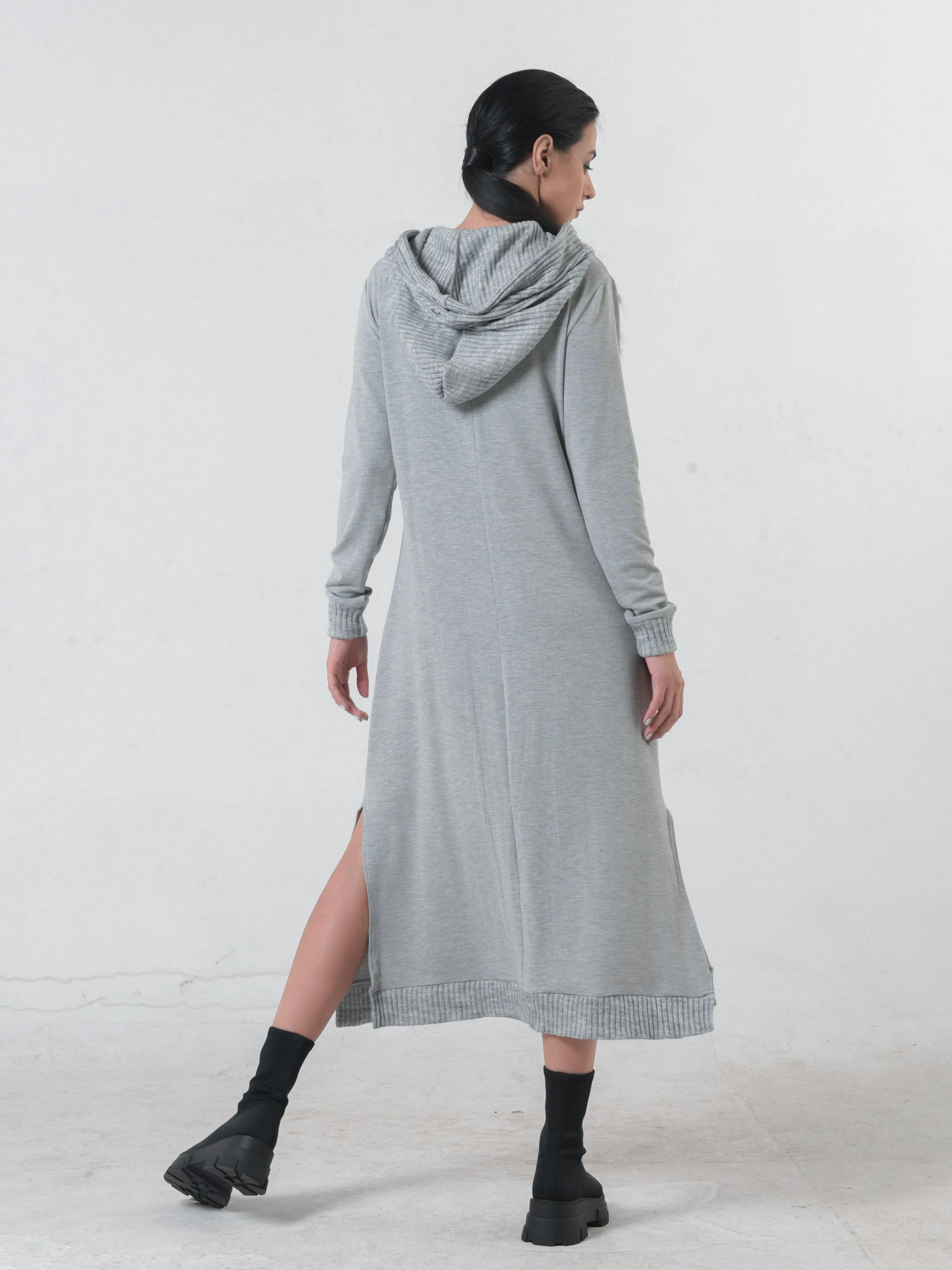 Knitted Long Sleeve Hooded Dress In Light Gray