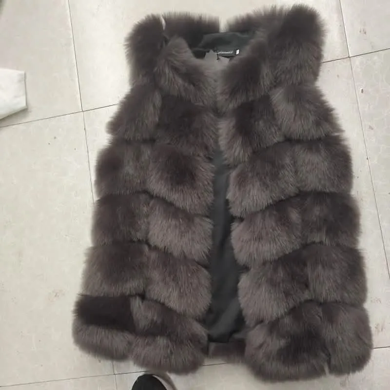 Luxurious Faux Fox Fur Gilet Vest for Women - Trendy Winter Essential in Multiple Colors