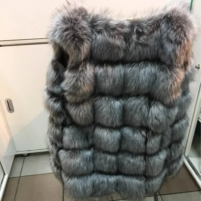 Luxurious Faux Fox Fur Gilet Vest for Women - Trendy Winter Essential in Multiple Colors