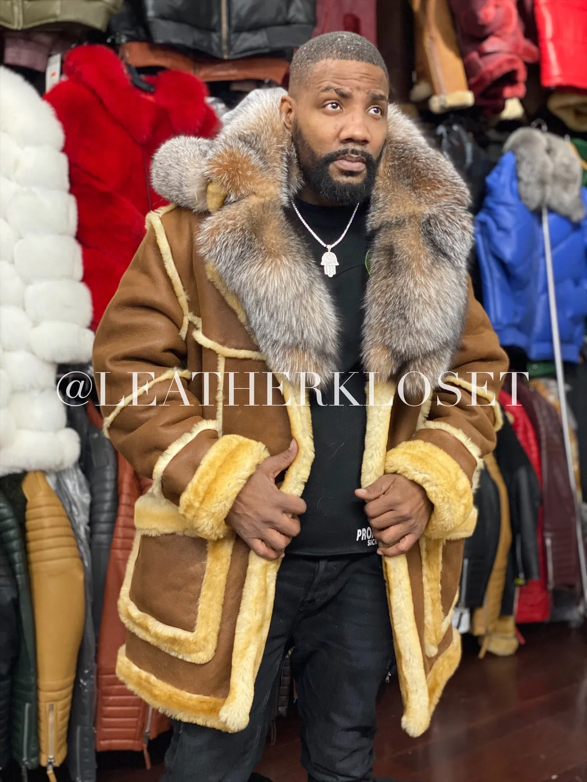 Men's Marlboro Shearling With Oversized Fox Collar