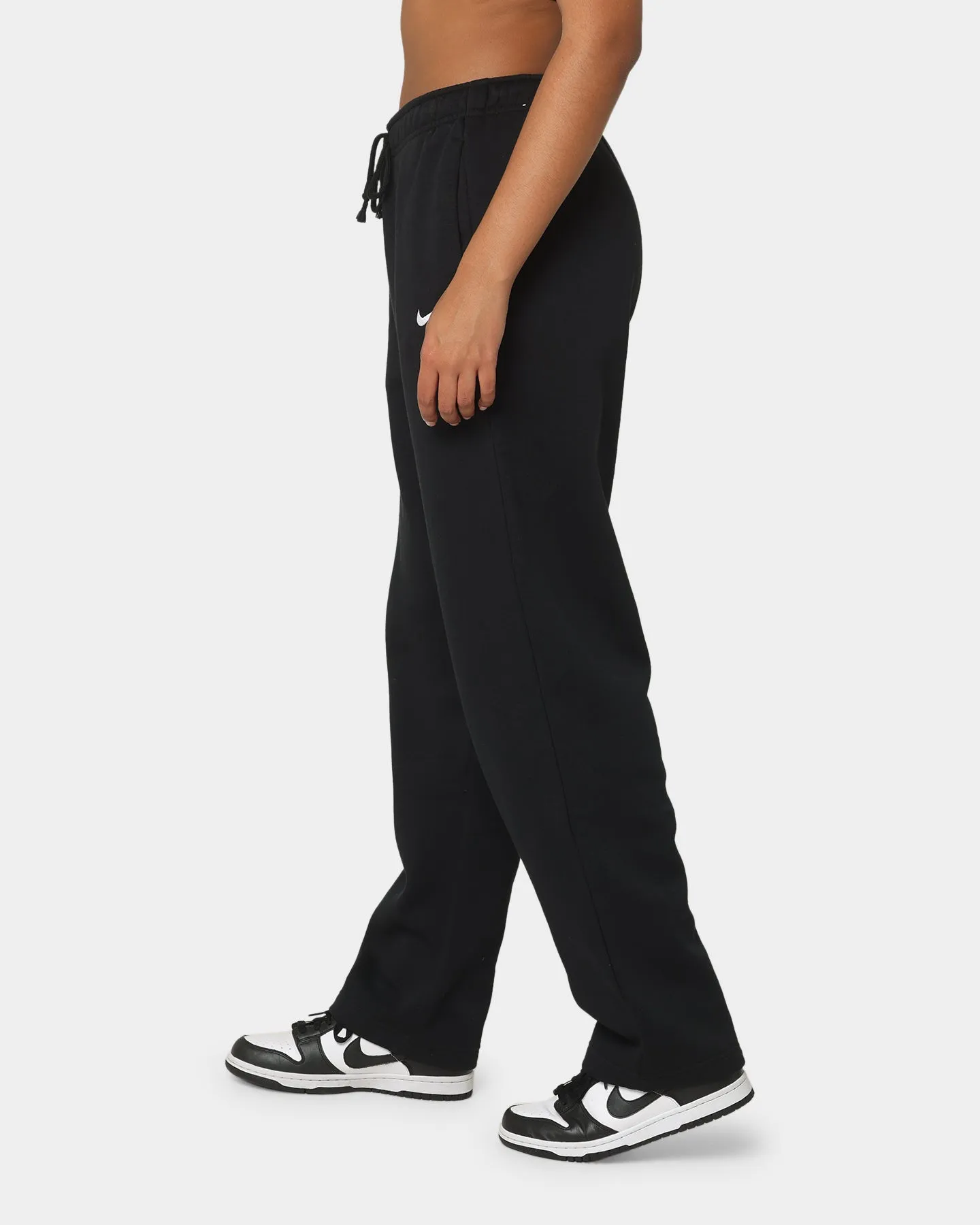 Nike Women's Nike Sportswear Essential Mid-Rise Fleece Pants Black/White