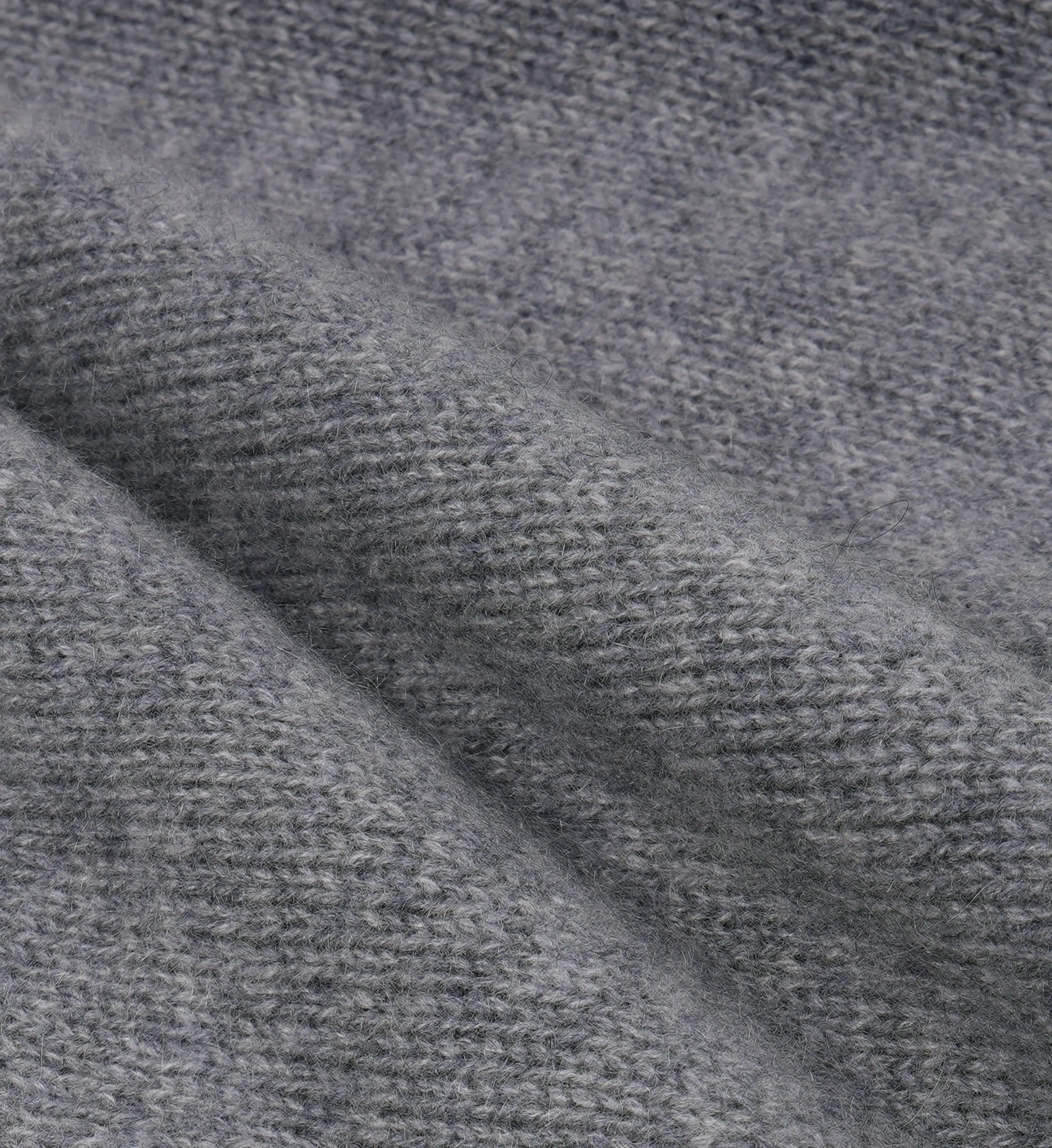 The Carlyle Crest Cashmere Crewneck - Heather Gray/Forest